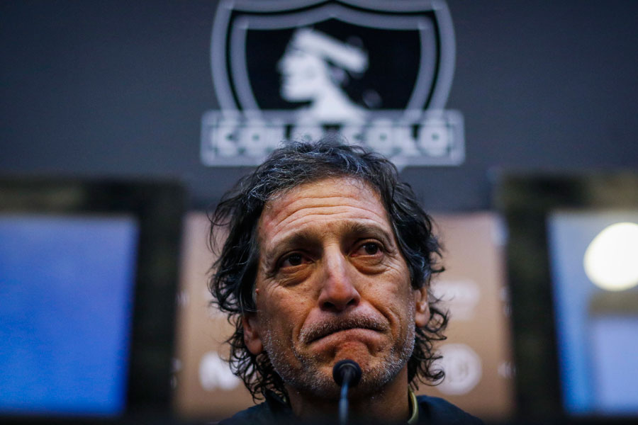 Mario Salas conferencia de prensa de Colo Colo. Imagen: Agencia Uno.
