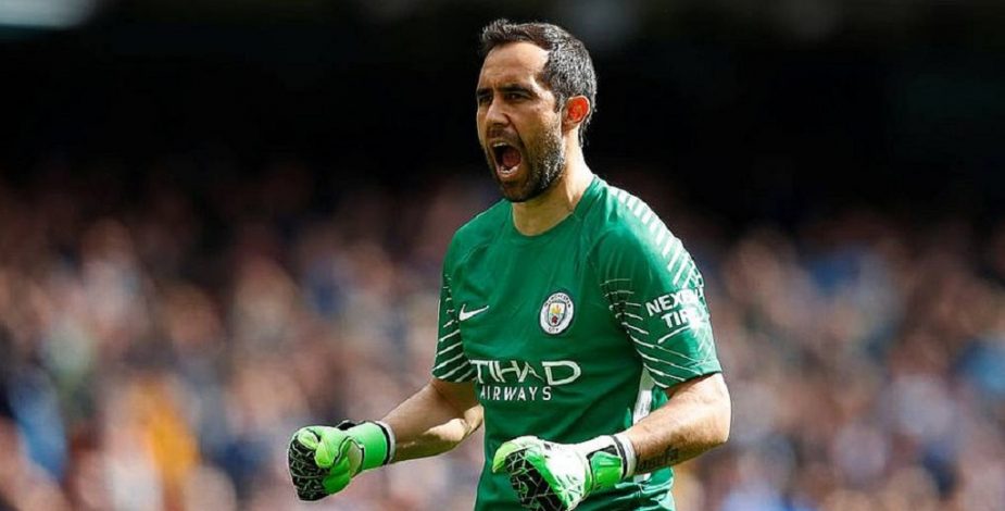 Claudio Bravo lejos de la Premier
