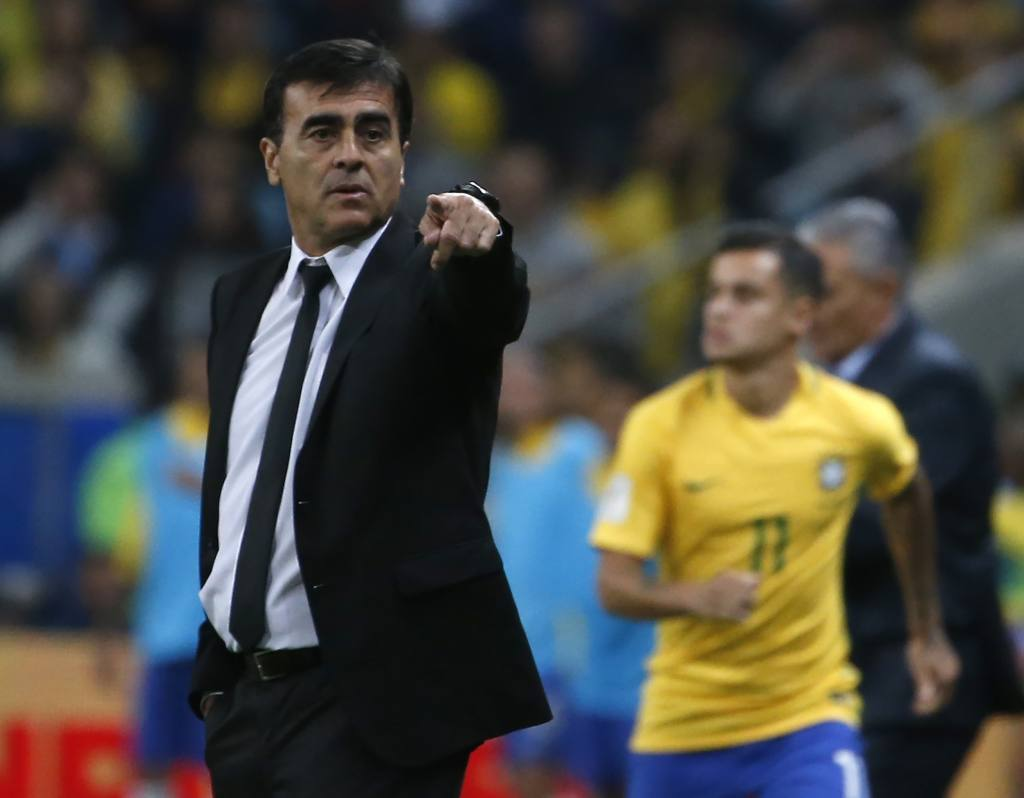 Gustavo Quinteros niega conversaciones con Colo Colo