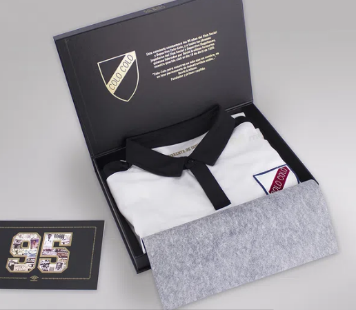 Nueva camiseta umbro Colo Colo 2020 retro