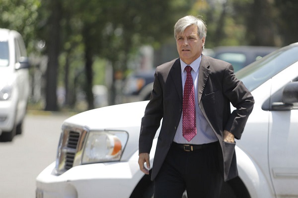 Polémica en Blanco y Negro por Harold Mayne-Nicholls