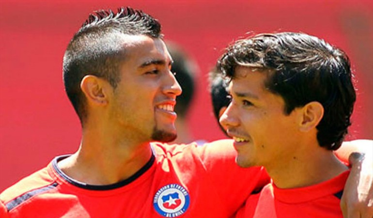 Arturo Vidal apoyó a Matías Fernández