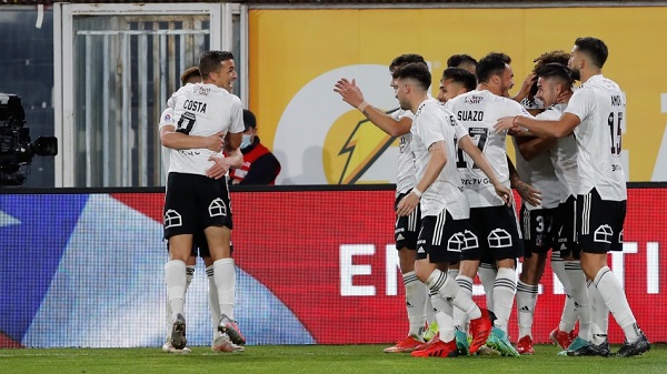 Colo Colo llegará como puntero de cara al Superclásico