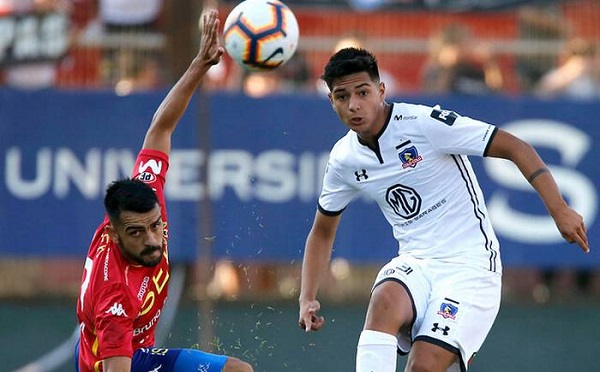 Williams Alarcón seguirá ligado a Colo Colo. Foto: Photosport