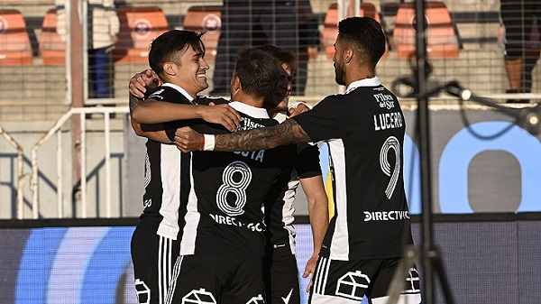 Colo Colo es el nuevo líder del Campeonato