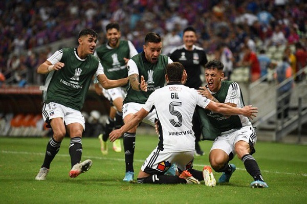 Colo Colo obtuvo un importante triunfo en Brasil