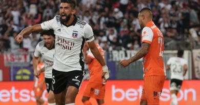 Colo Colo vence a Cobresal y recupera el liderato