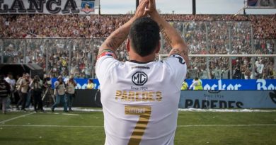 Hinchas de Colo Colo llaman a homenajear a Esteban Paredes en el encuentro ante Coquimbo Unido