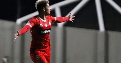 Williams Alarcón debe volver a Colo Colo finalizado su préstamo