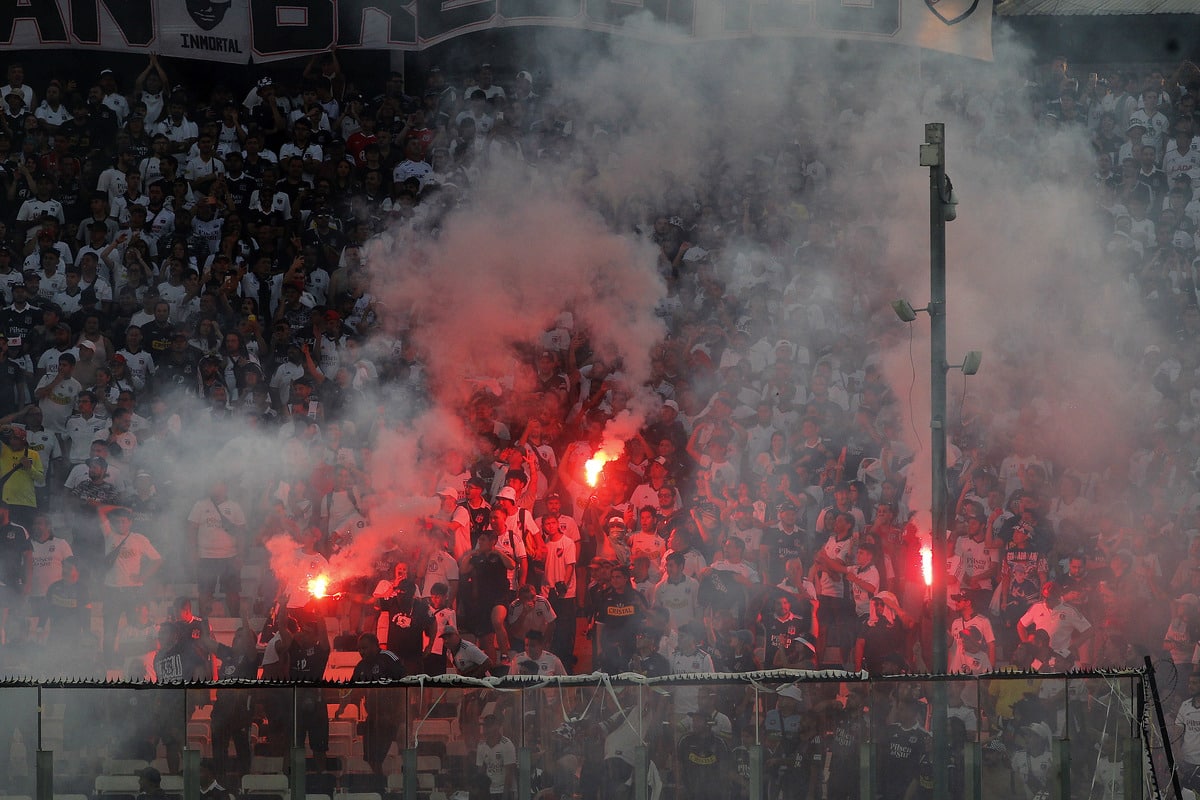 Posible castigo a Colo Colo de Conmebol por incidentes en Copa Libertadores