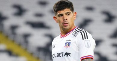 Esteban Pavez criticó a Blanco y Negro por renovaciones en Colo Colo