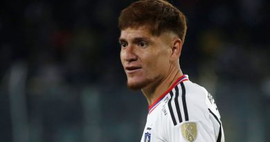 Leonardo Gil Colo Colo Gustavo Quinteros