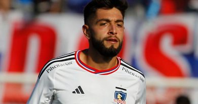 Jeyson Rojas baja de Colo Colo ante Universidad Católica