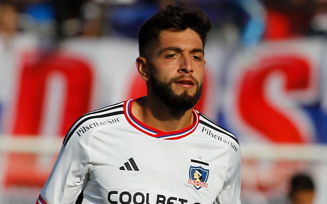 Jeyson Rojas baja de Colo Colo ante Universidad Católica